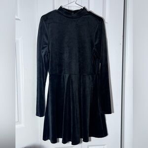 NEW! Forever 21 Black Velvet dress with Button Detail